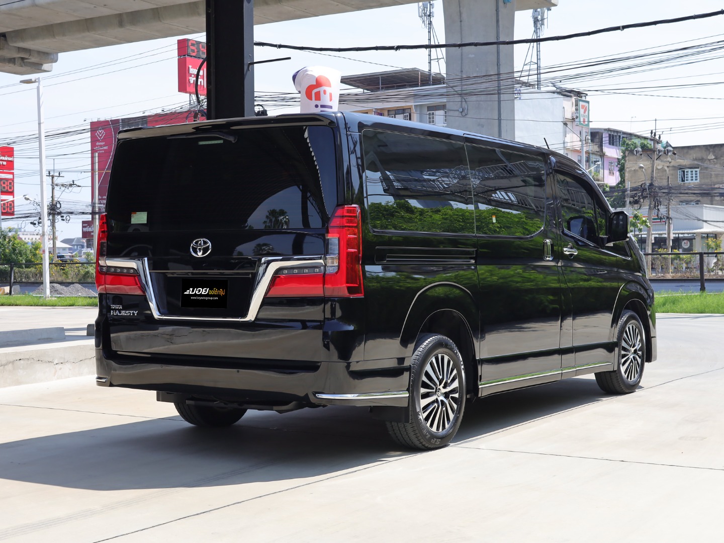 TOYOTA MAJESTY 2.8 PREMIUM