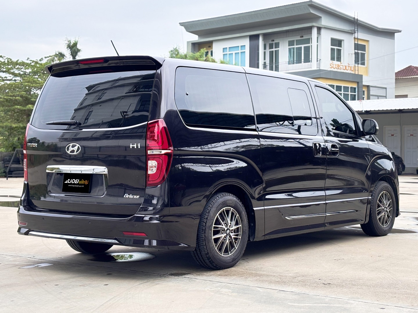 HYUNDAI H1 2.5 DELUXE (A2977)