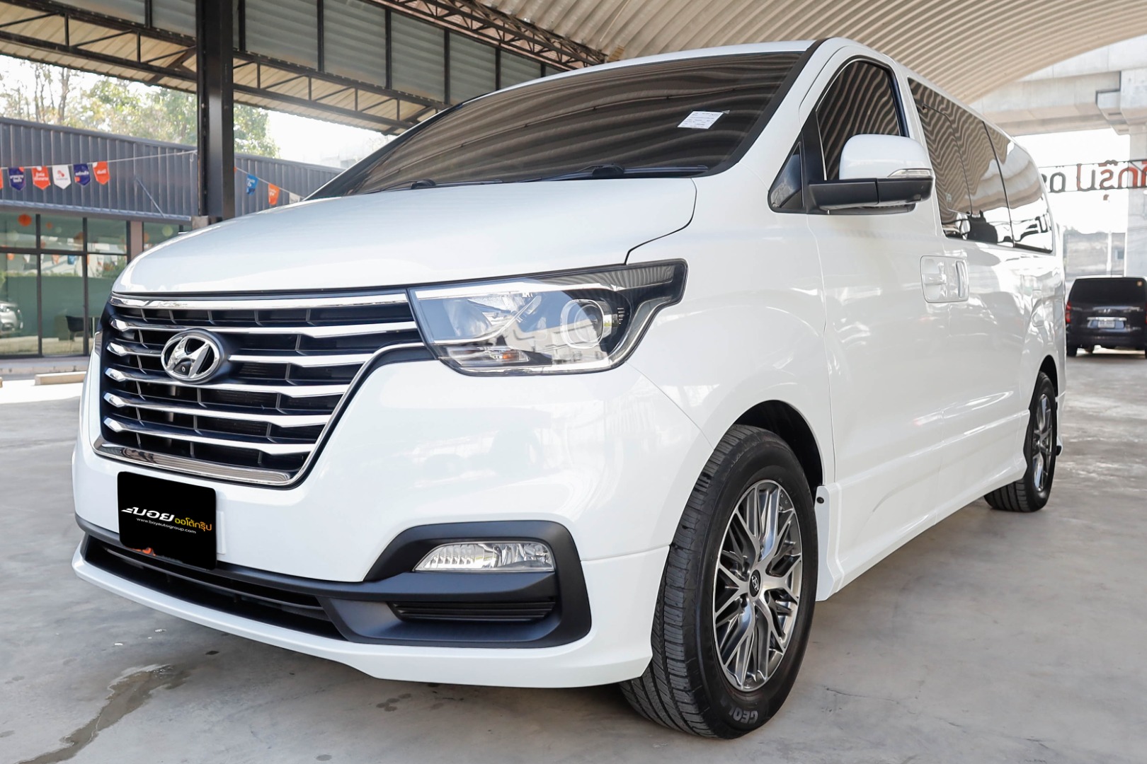 Wunderbar Hyundai H1 Starex Bildernull