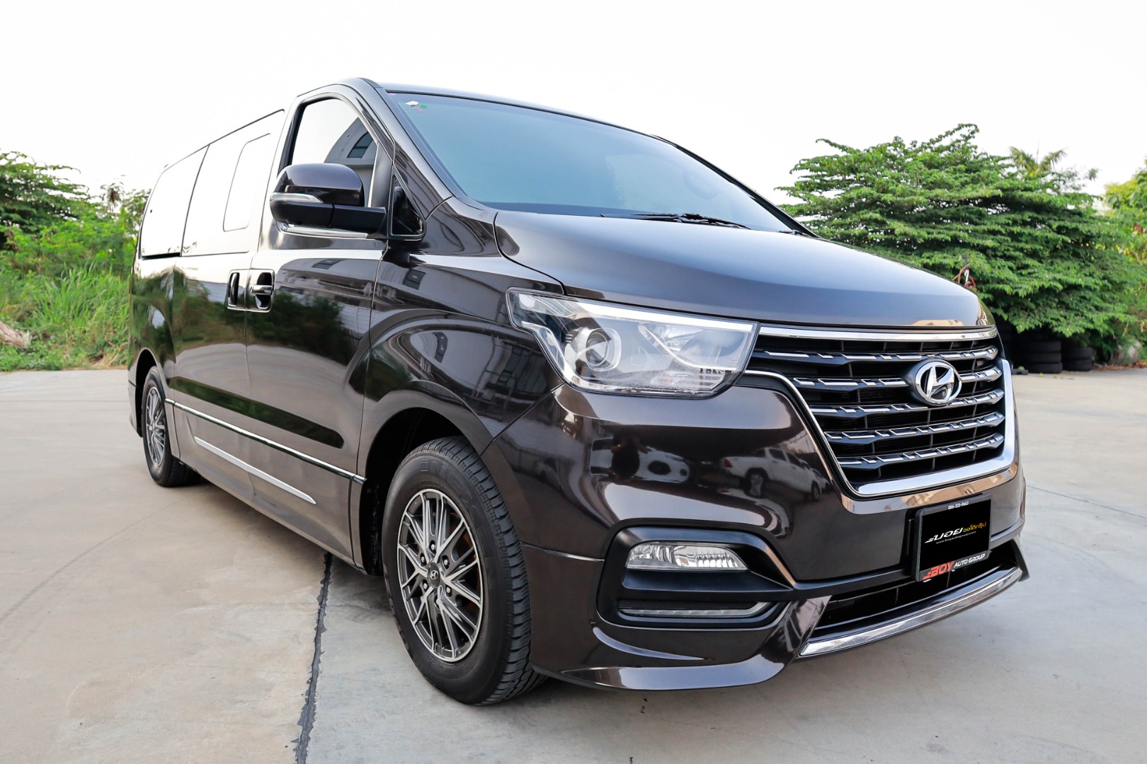 HYUNDAI H1 2.5 DELUXE (A3027)