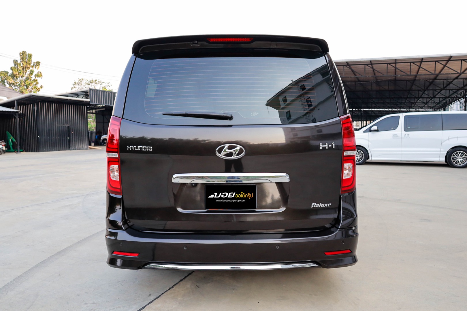 HYUNDAI H1 2.5 DELUXE (A3027)