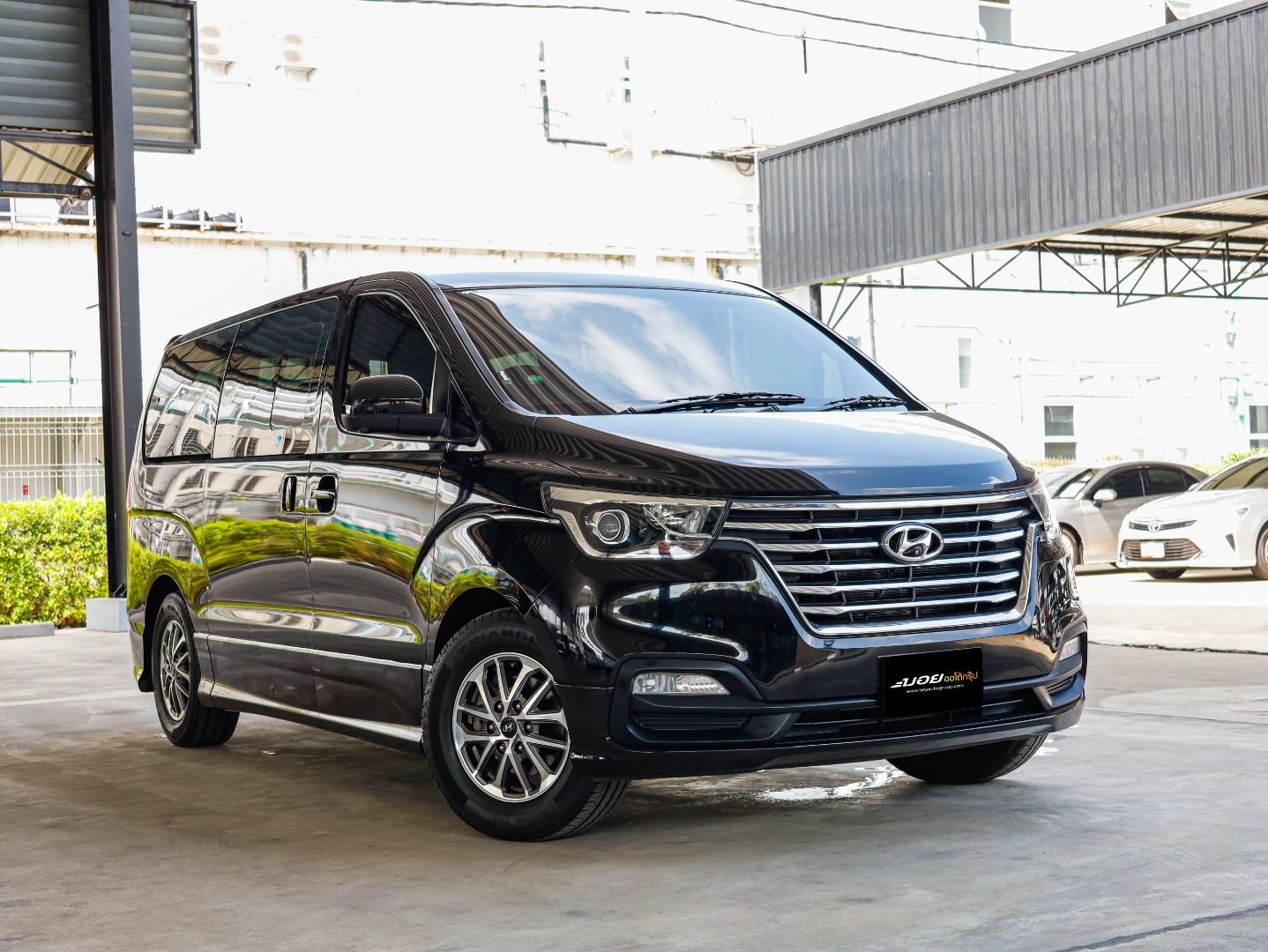 HYUNDAI H1 2.5 DELUXE (11ที่นั่ง) (A3033)