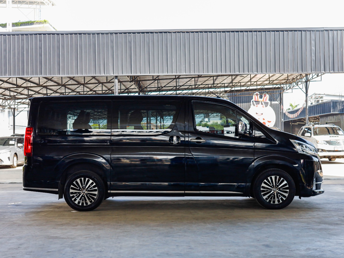 TOYOTA MAJESTY 2.8 PREMIUM (A3037)