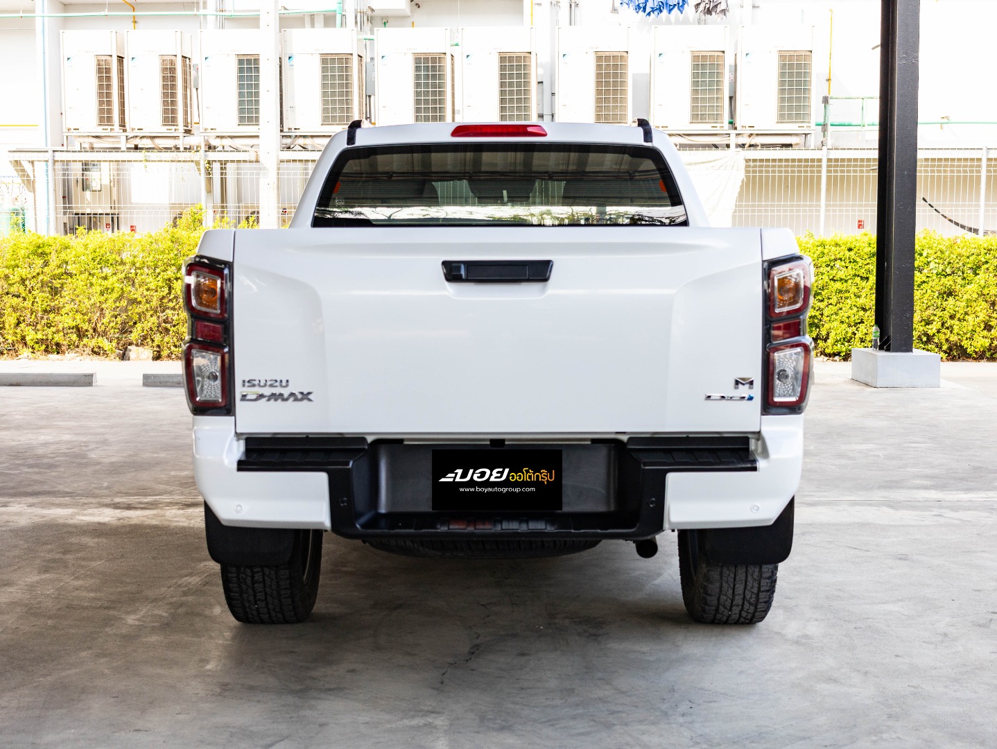 ISUZU NEW D-MAX V-CROSS CAB 4 3.0 M (4WD)