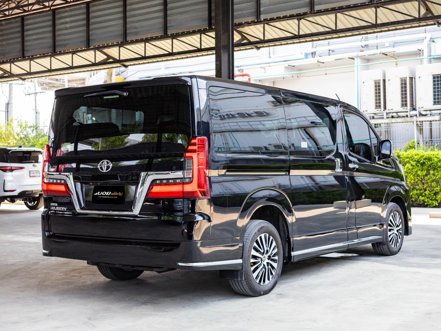 TOYOTA MAJESTY 2.8 PREMIUM (A3077)