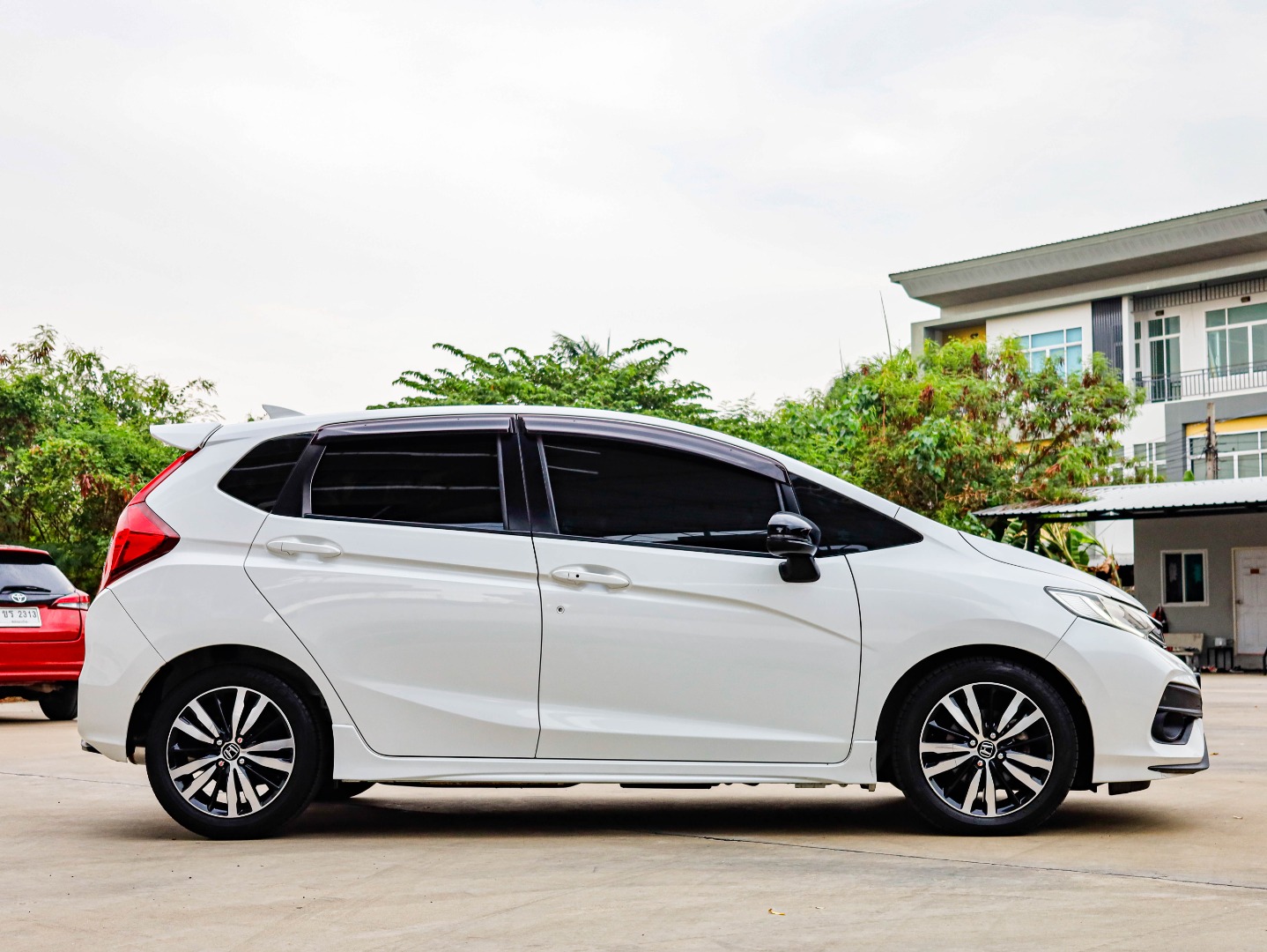 HONDA JAZZ 1.5 RS (A3078)