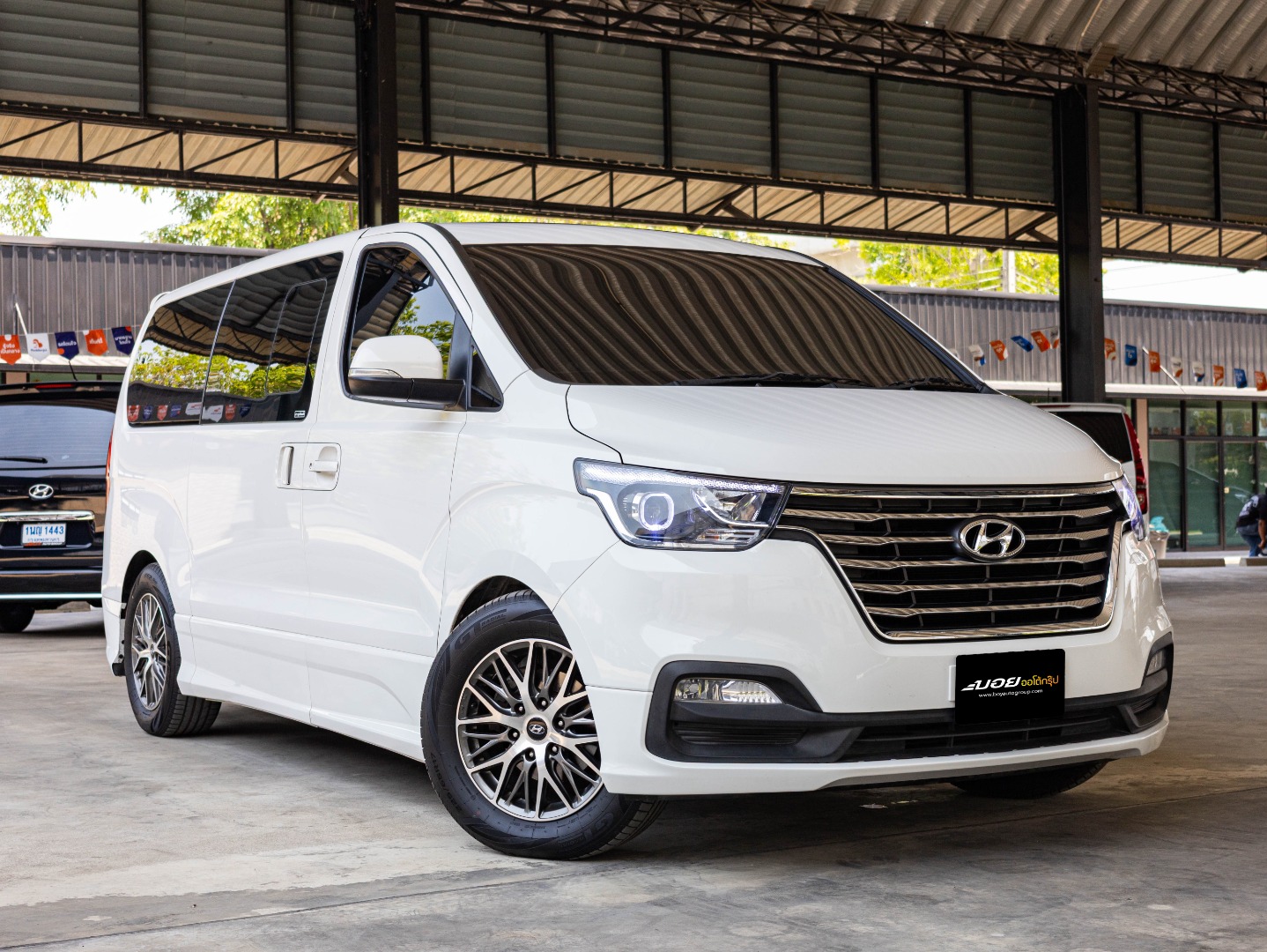 HYUNDAI H1 2.5 DELUXE LIMITED (11 ที่นั่ง) (A3104)