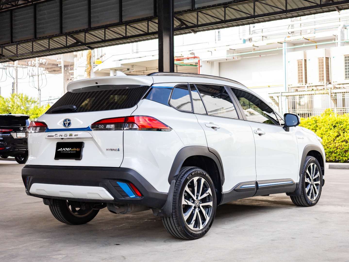 TOYOTA COROLLA CROSS 1.8 HYBRID PREMIUM SAFETY (A3106)