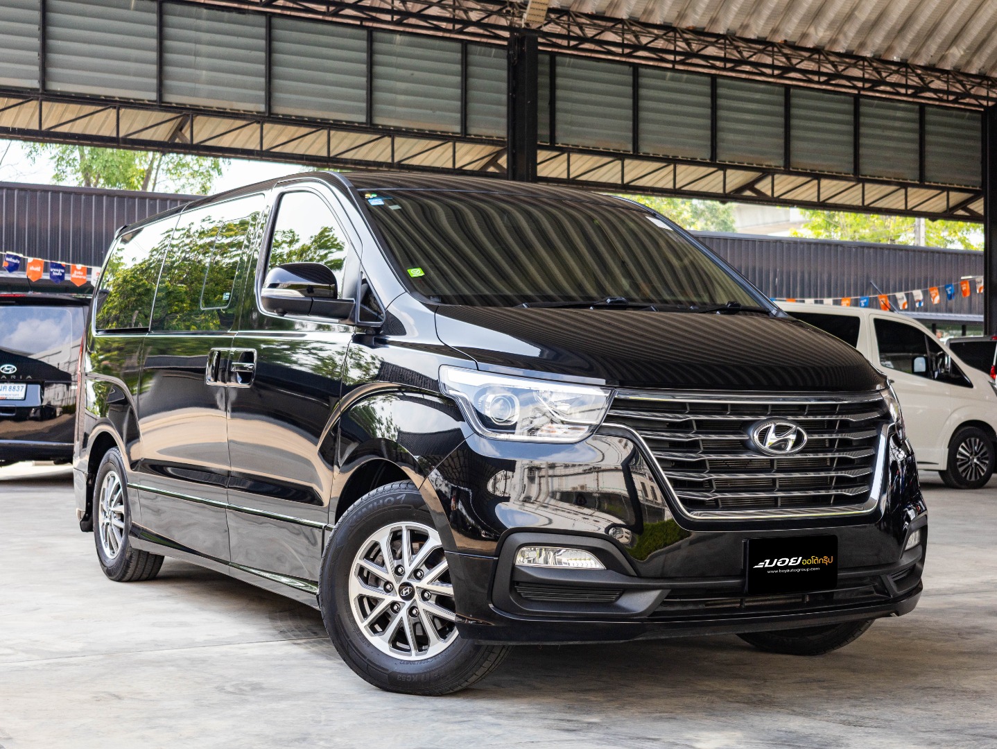 HYUNDAI H1 2.5 DELUXE (11 ที่นั่ง) (A3080)