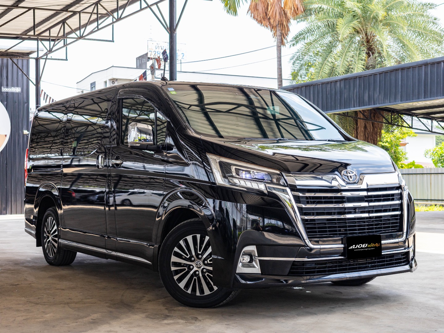 TOYOTA MAJESTY 2.8 GRANDE (A3108)