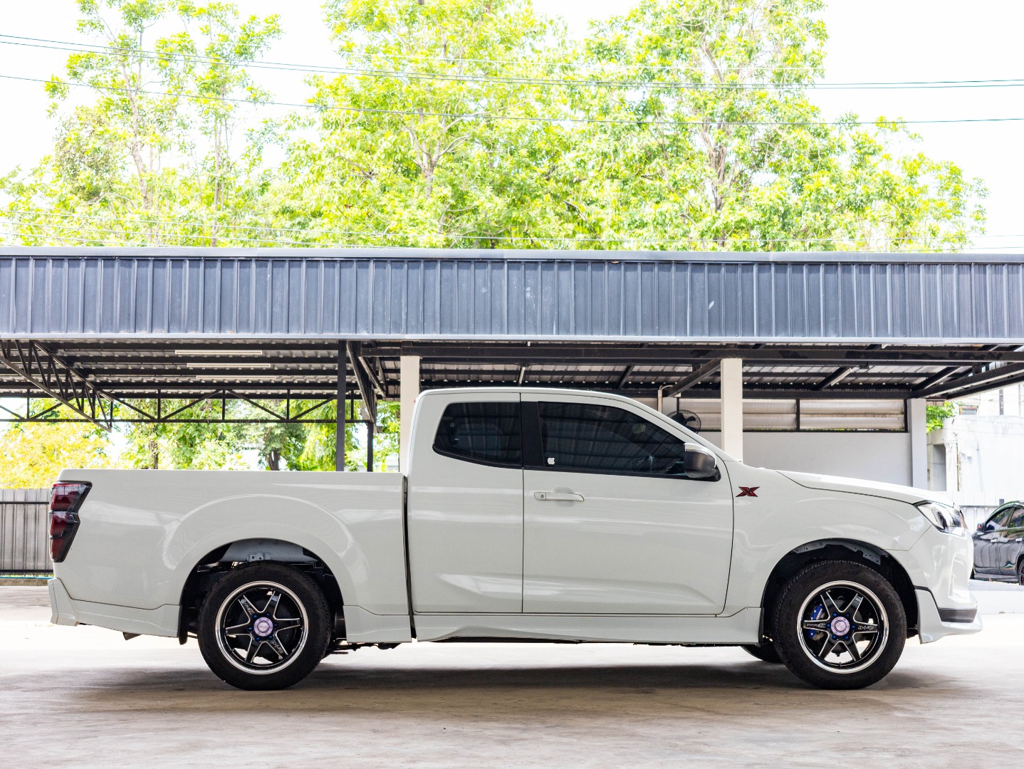 ISUZU D-MAX  SPACE CAB 1.9 X-SERIES (B1618)