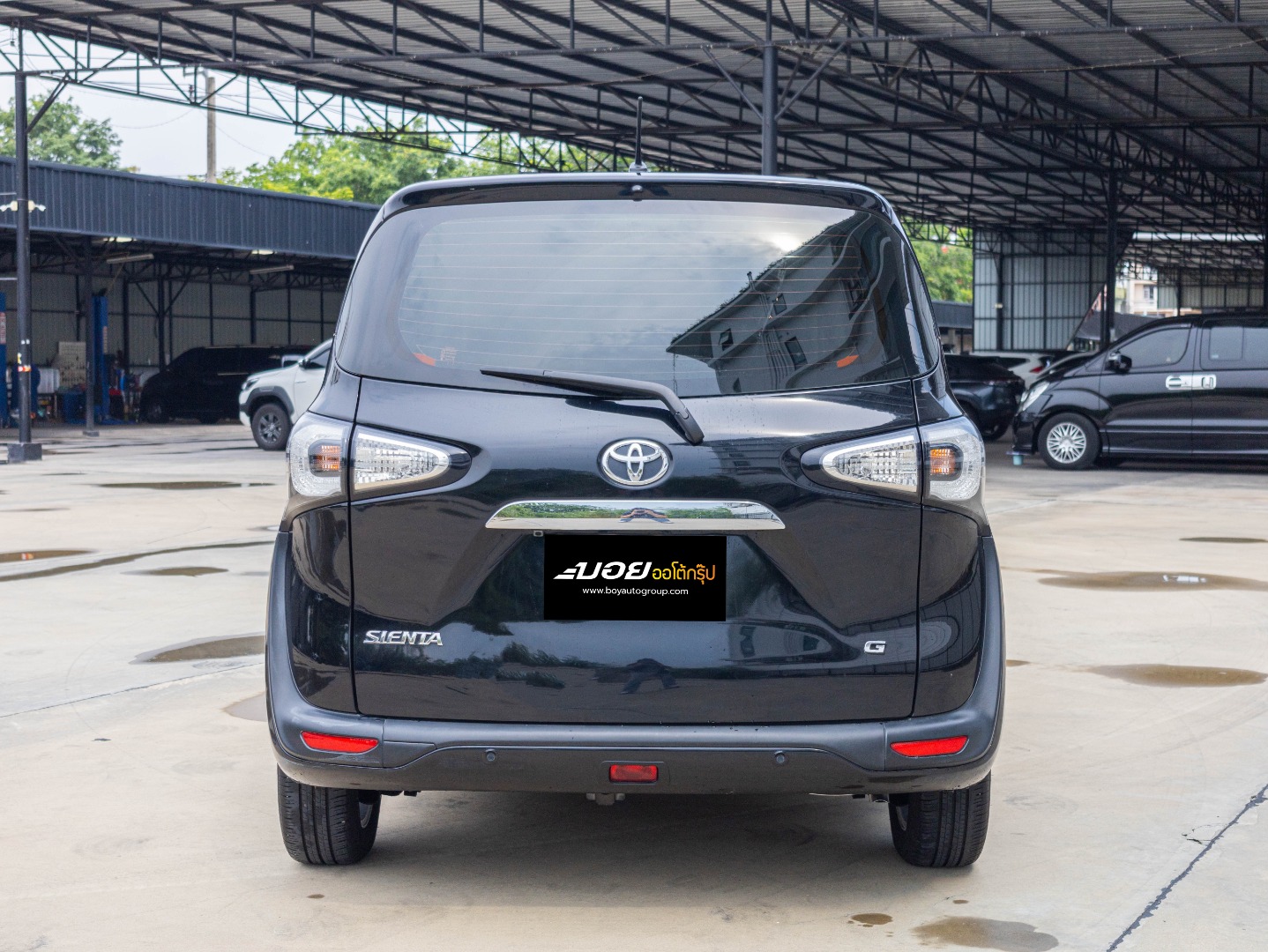 TOYOTA SIENTA 1.5 G (A3127)