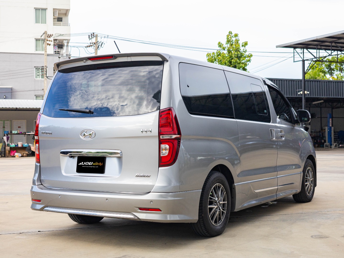 HYUNDAI H1 2.5 DELUXE (11 ที่นั่ง) (A3131)