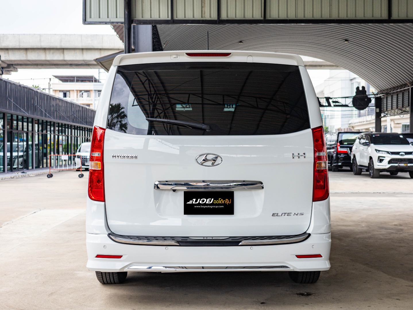 HYUNDAI H1 2.5 ELITE NS (11ที่นั่ง) (A3130)