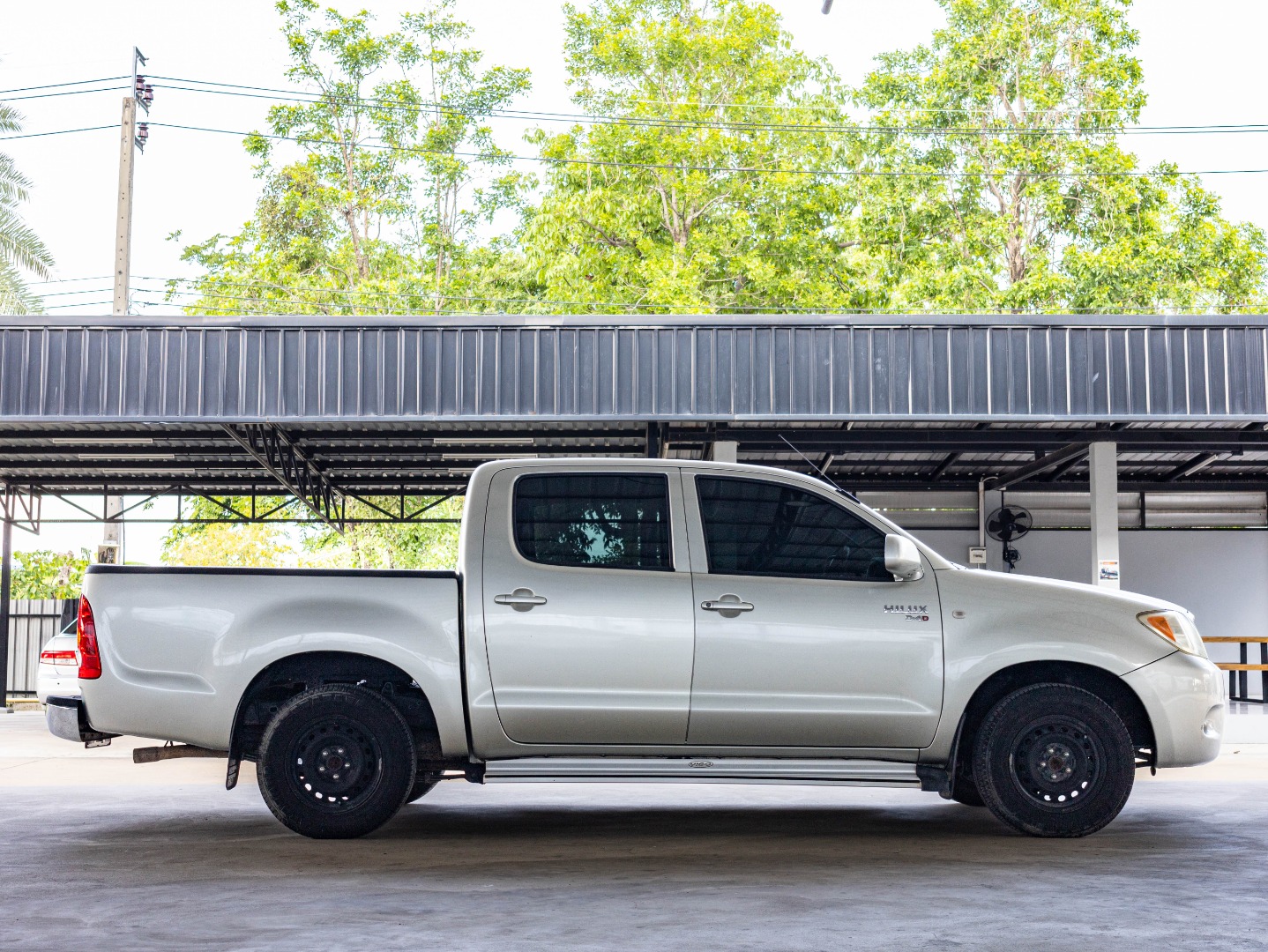 TOYOTA HILUX VIGO DOUBLE CAB PRERUNNER 2.5 J (B1617)