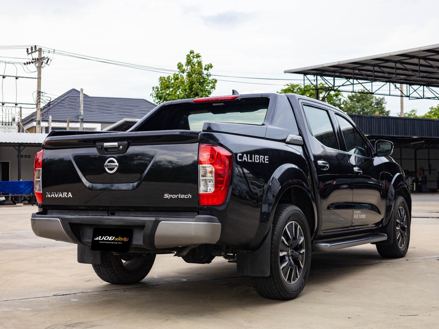 NISSAN NAVARA NP 300 DOUBLE CAB  2.5 V CALIBRE (SPORTECH) (B1622)