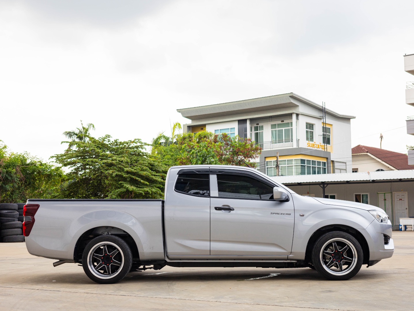 ISUZU D-MAX SPACE CAB 1.9 S (B1623)