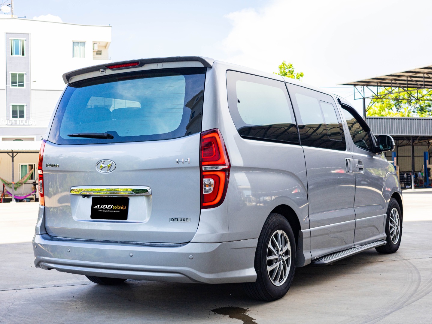 HYUNDAI H1 2.5 DELUXE (11 ที่นั่ง) (A3141)