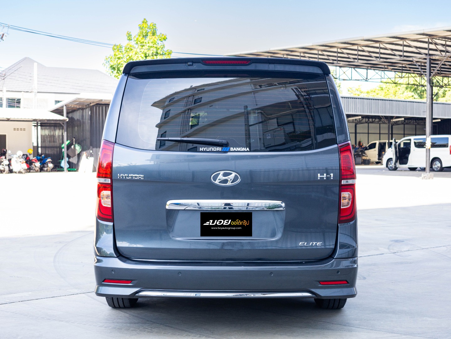 HYUNDAI H1 2.5 ELITE (11ที่นั่ง) (DAIMOND) (A3143)