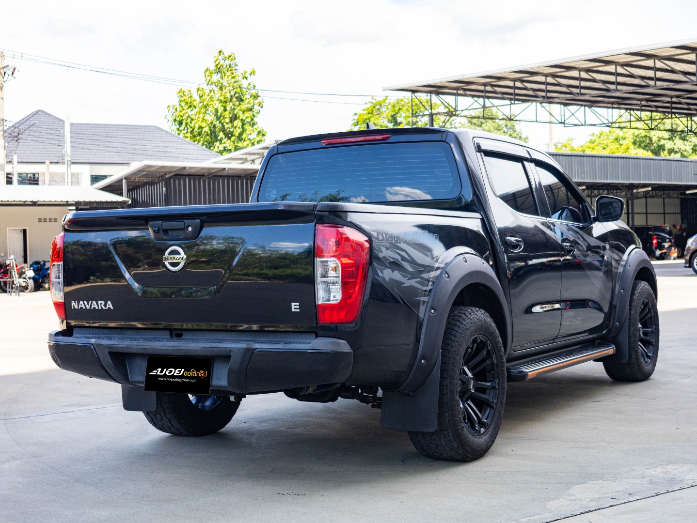 NISSAN NAVARA NP 300 DOUBLE CAB  2.5 E BLACK EDITION (B1621)