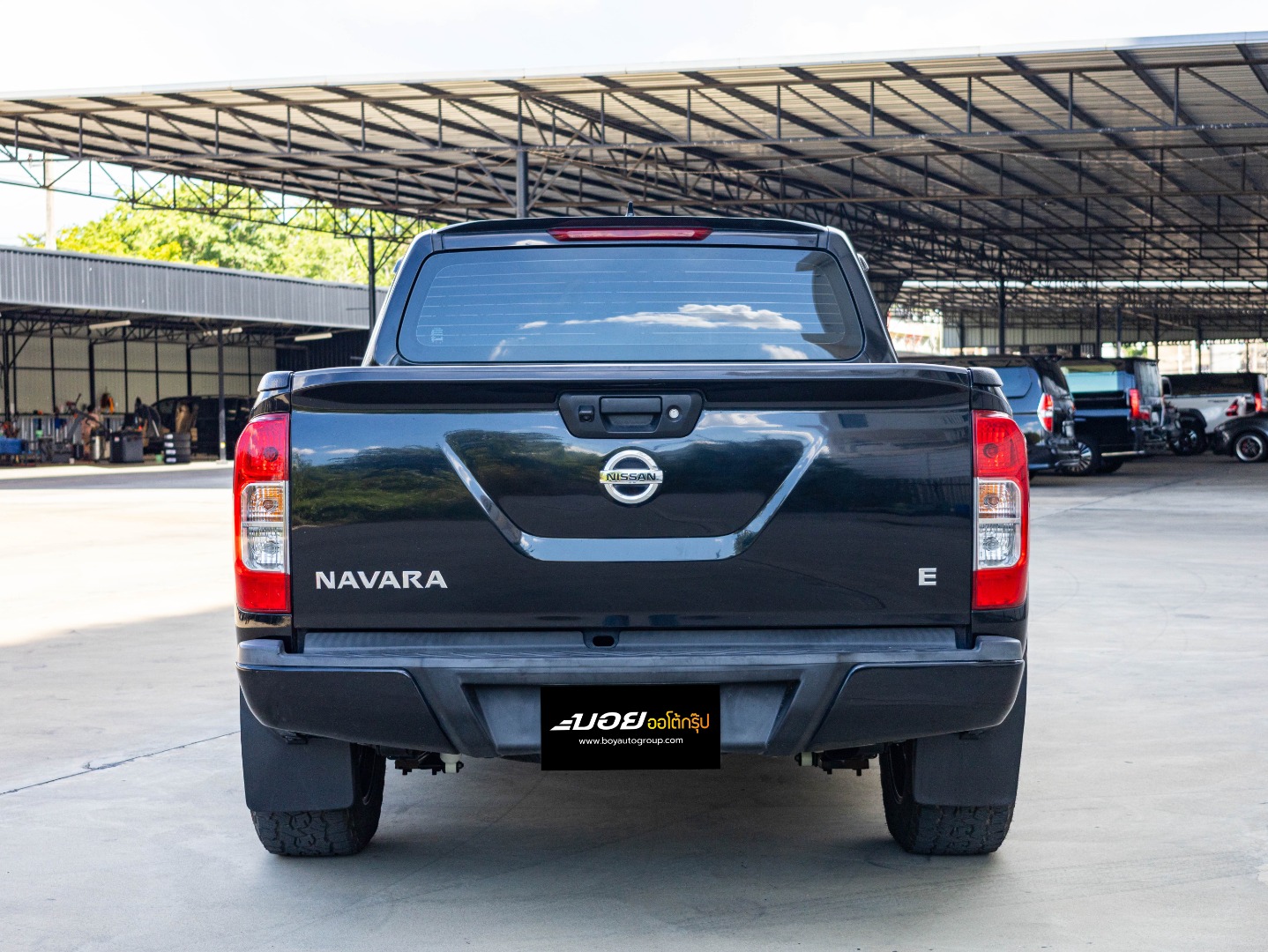 NISSAN NAVARA NP 300 DOUBLE CAB  2.5 E BLACK EDITION (B1621)
