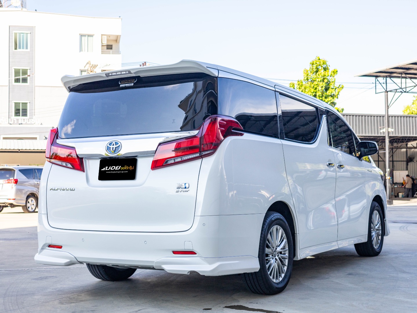 TOYOTA ALPHARD 2.5 HYBRID (A3136)