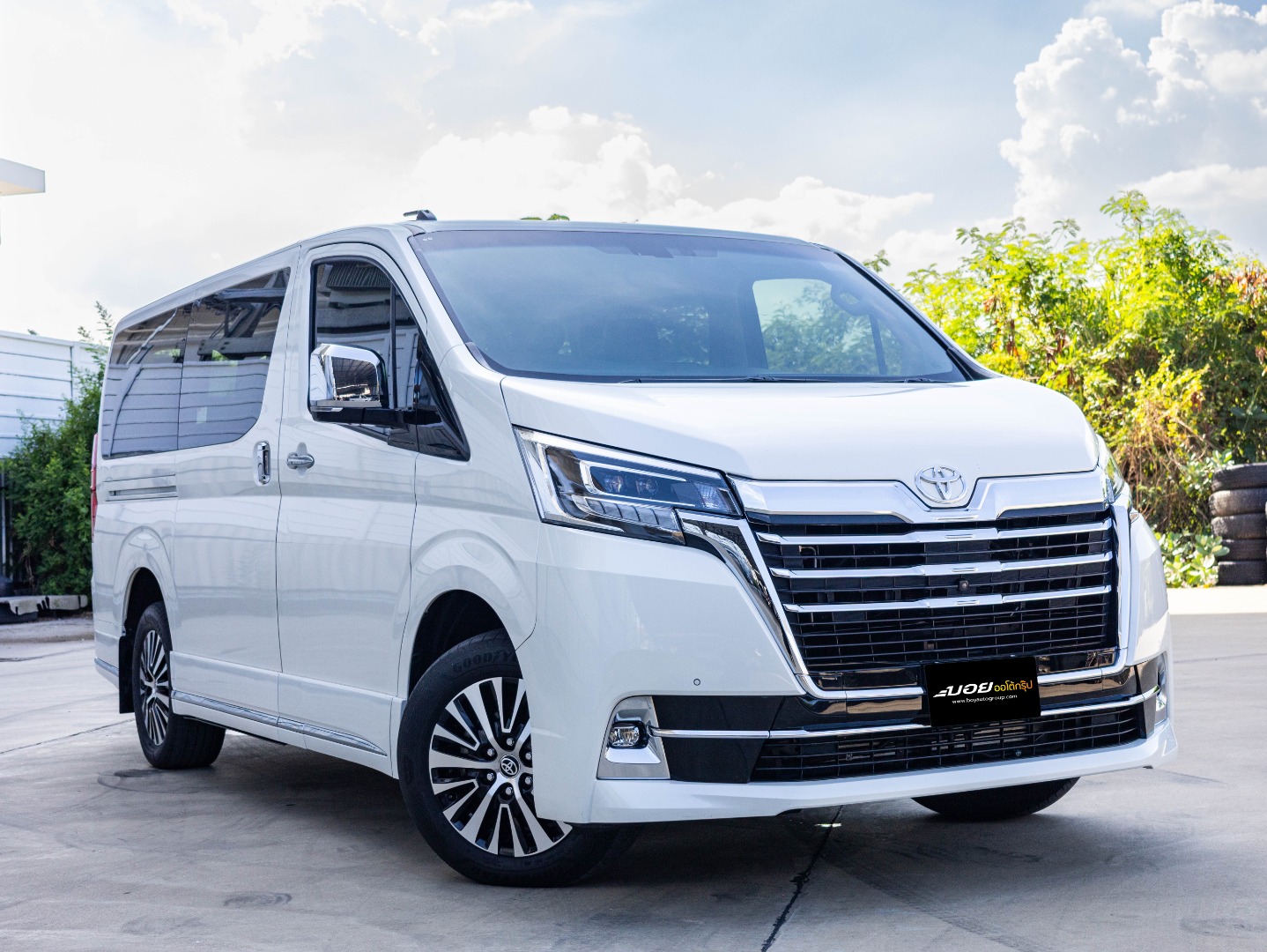 TOYOTA MAJESTY 2.8 PREMIUM (A3142)