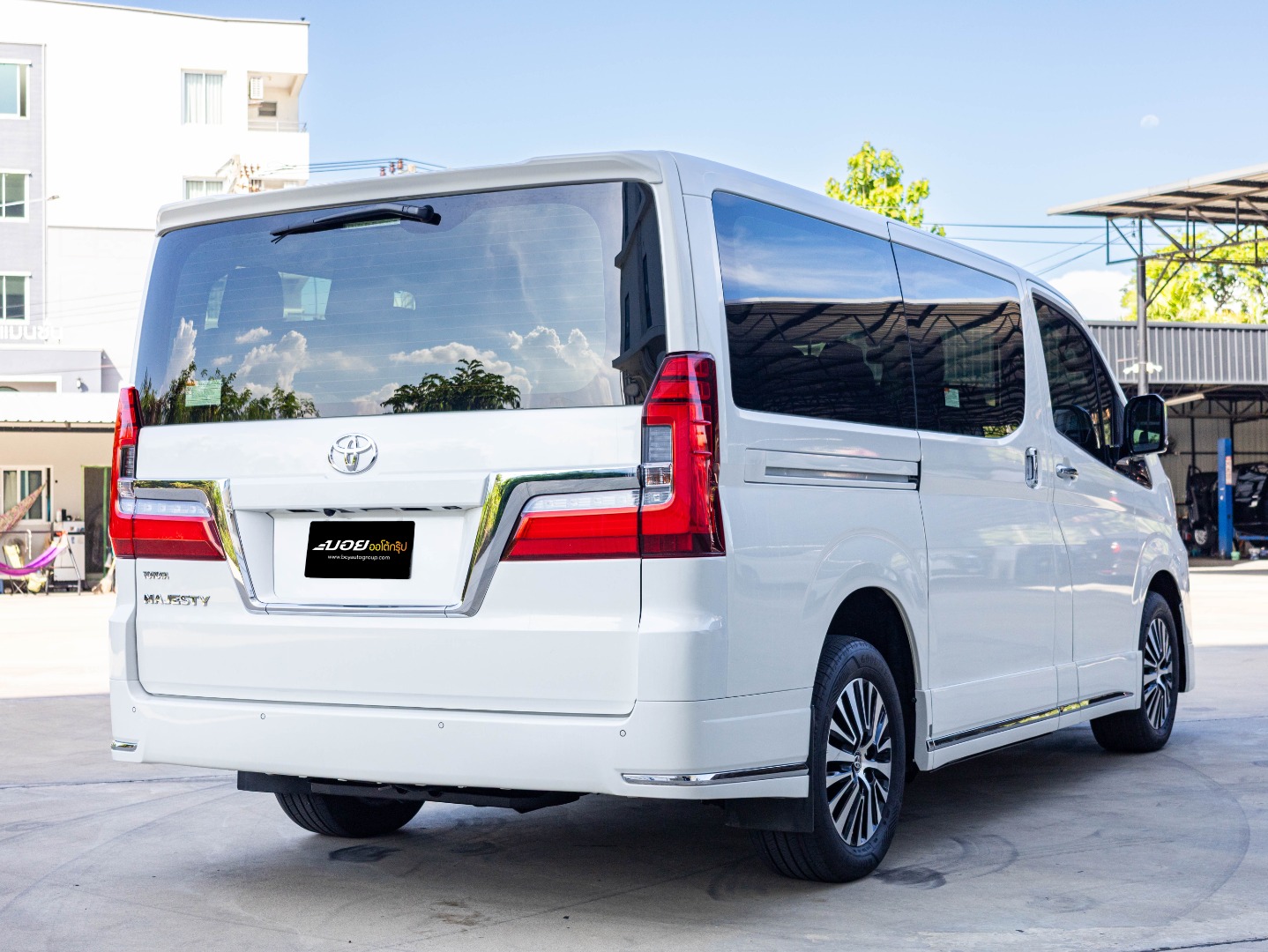 TOYOTA MAJESTY 2.8 PREMIUM (A3142)