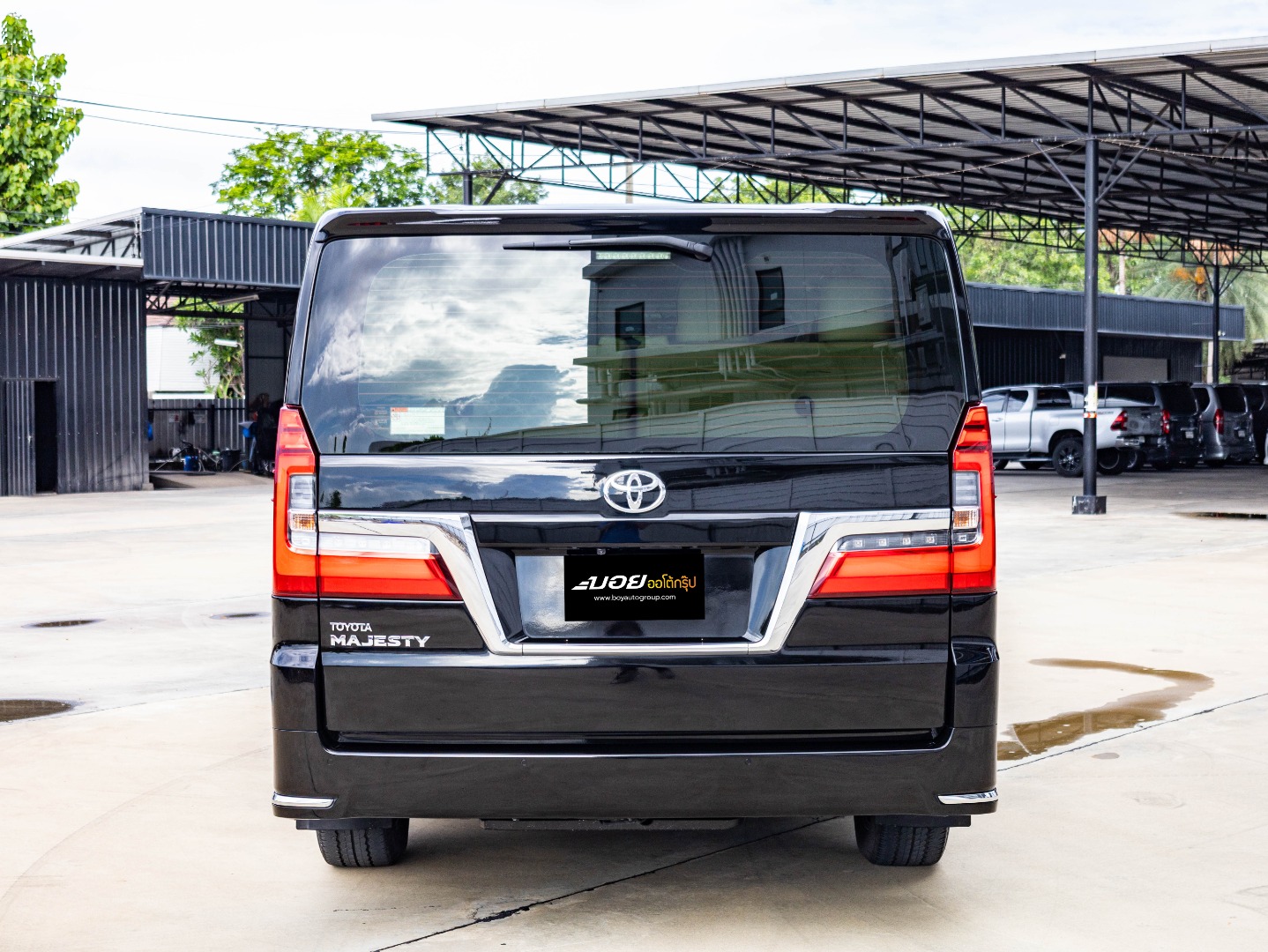 TOYOTA MAJESTY 2.8 STANDARD (A3146)