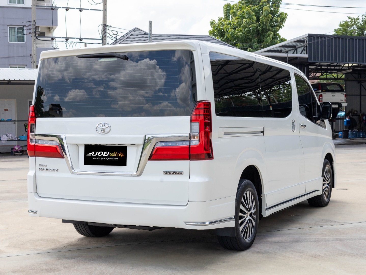 TOYOTA MAJESTY 2.8 GRANDE