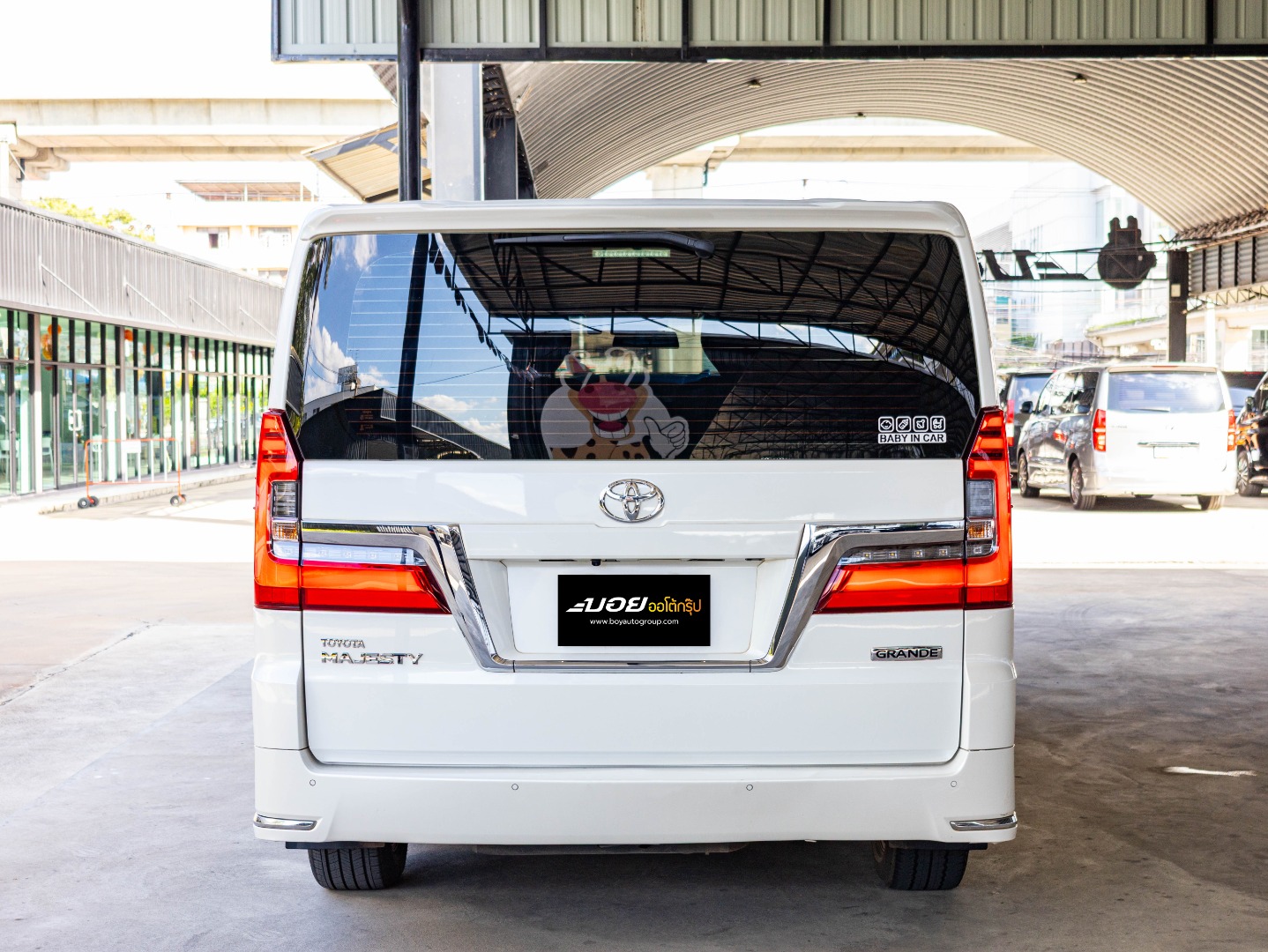 TOYOTA MAJESTY 2.8 PREMIUM (A3151)