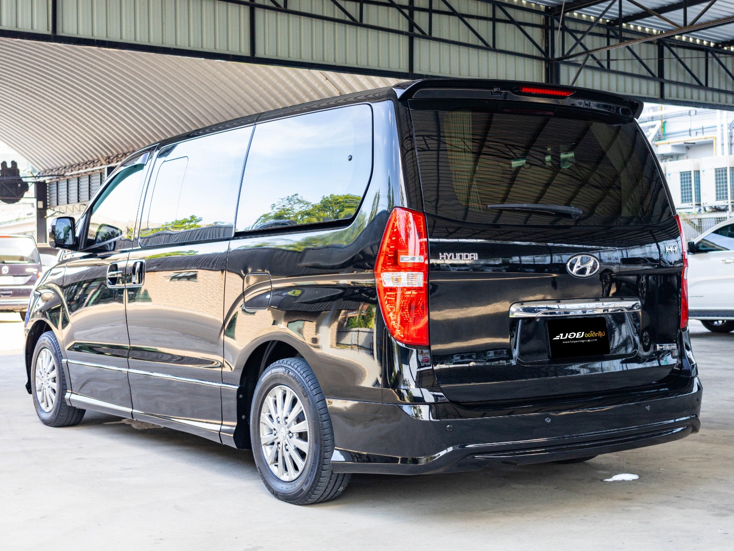 HYUNDAI H1 2.5 DELUXE (11ที่นั่ง) (A3148)