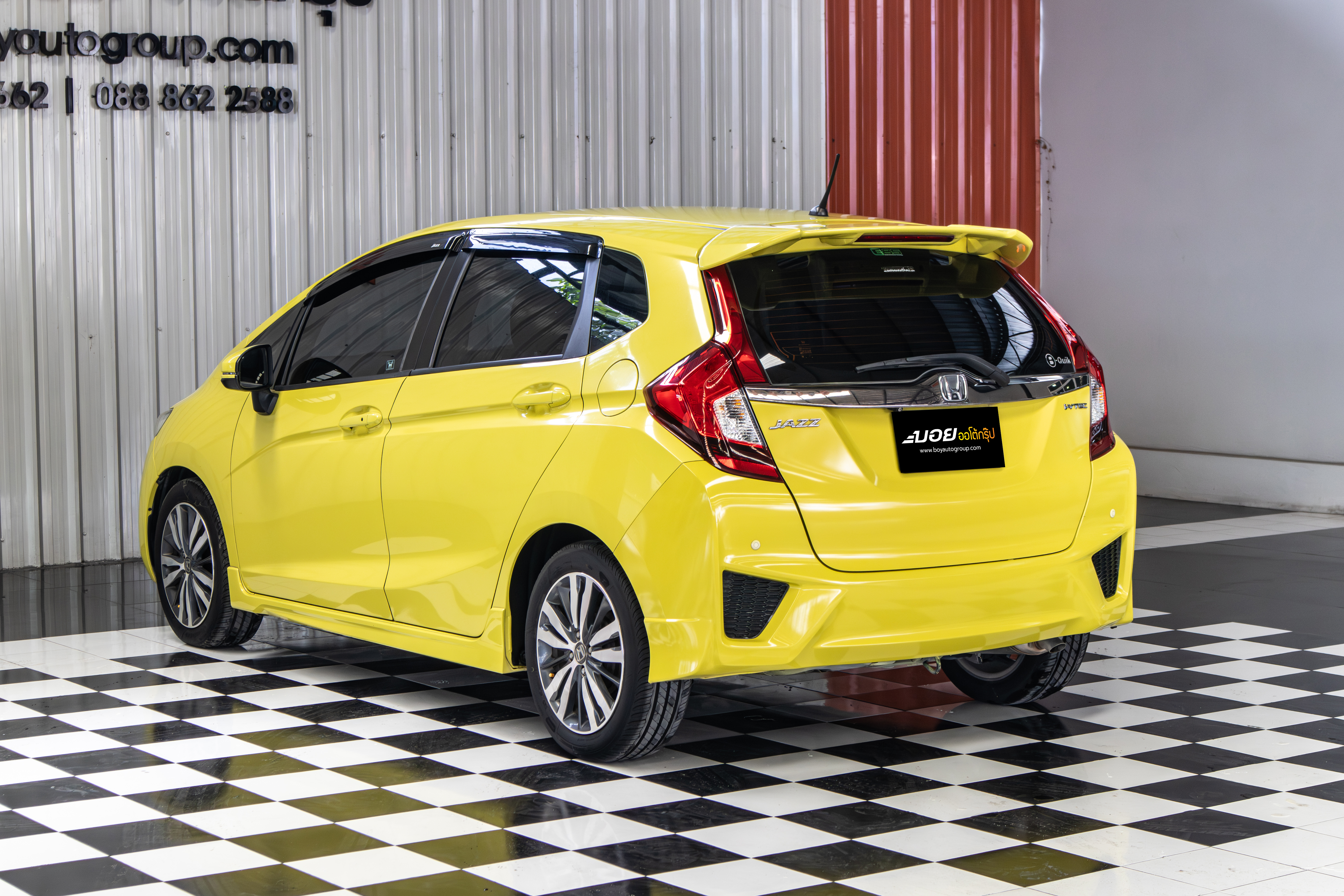 HONDA JAZZ 1.5 SV (MA3181)