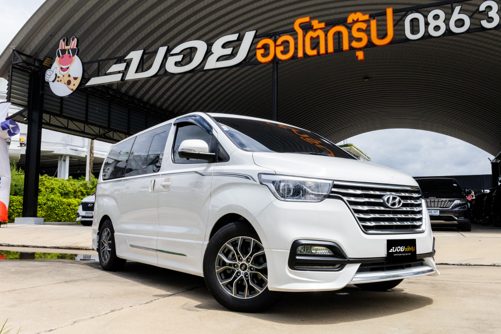 HYUNDAI 2.5 IMPRESSIVE (11ที่นั่ง) มีแค่ 200 คัน (RA3180)