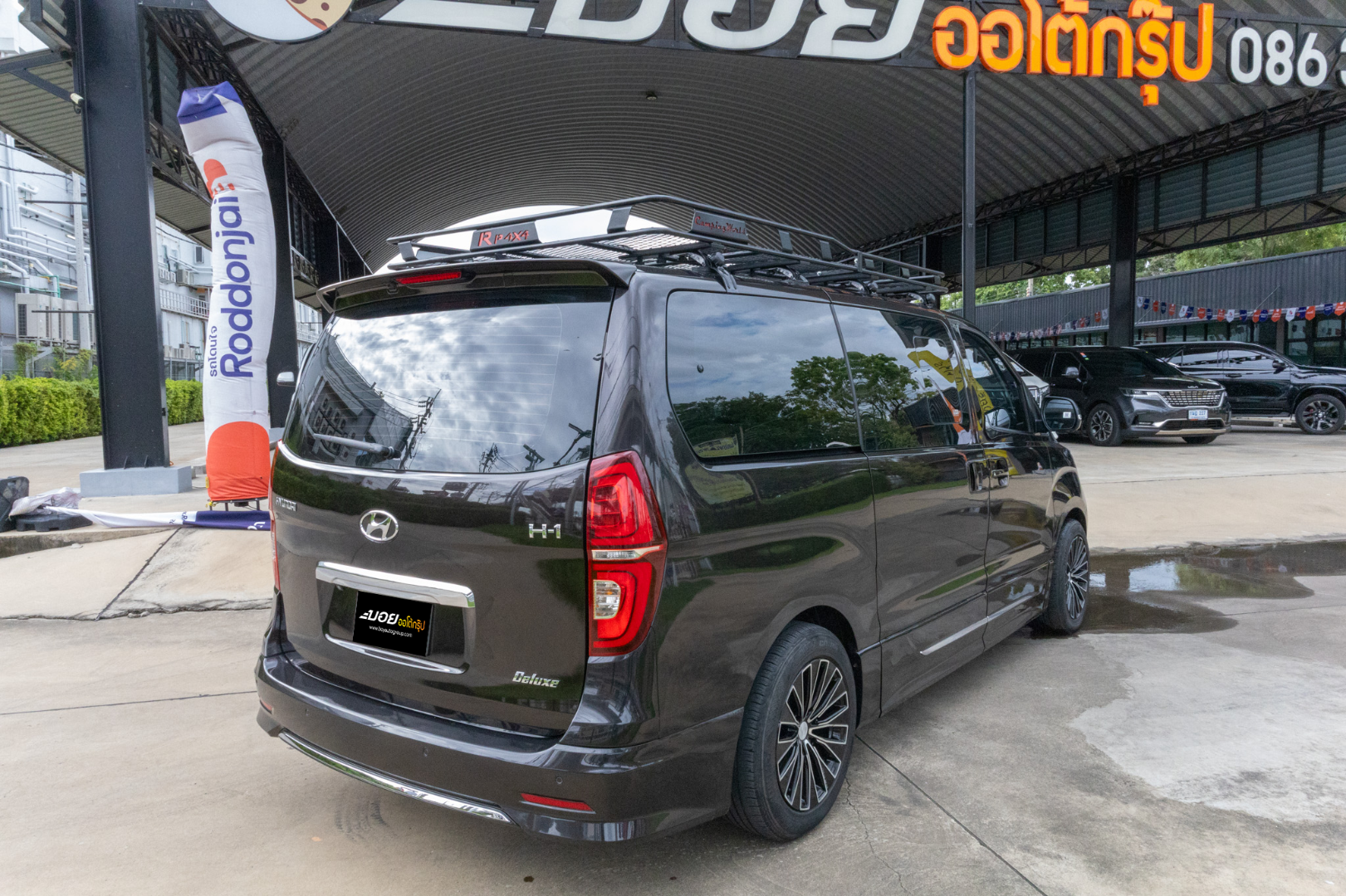 HYUNDAI H1 2.5 DELUXE (11ที่นั่ง) DIAMOND (RA3182)