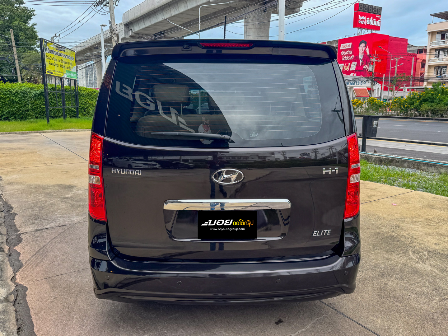 HYUNDAI H1 2.5 ELITE (11ที่นั่ง) กระจังหน้าตั้ง (RA3161)