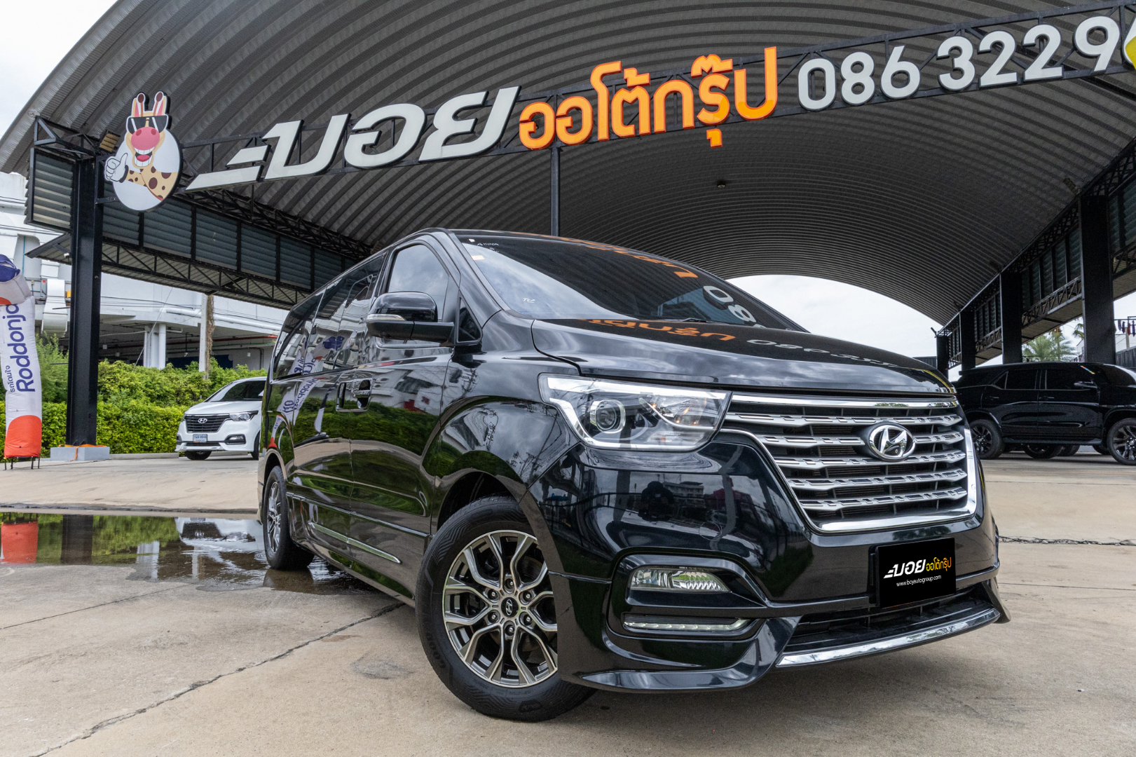 HYUNDAI GRAND STAREX 2.5 VIP (7 ที่นั่ง) (RA3176)