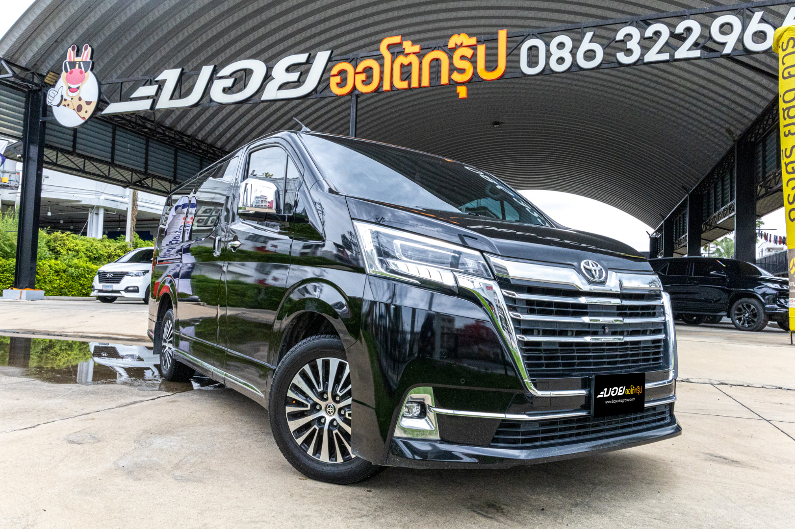 TOYOTA MAJESTY 2.8 PREMIUM (RA3203)