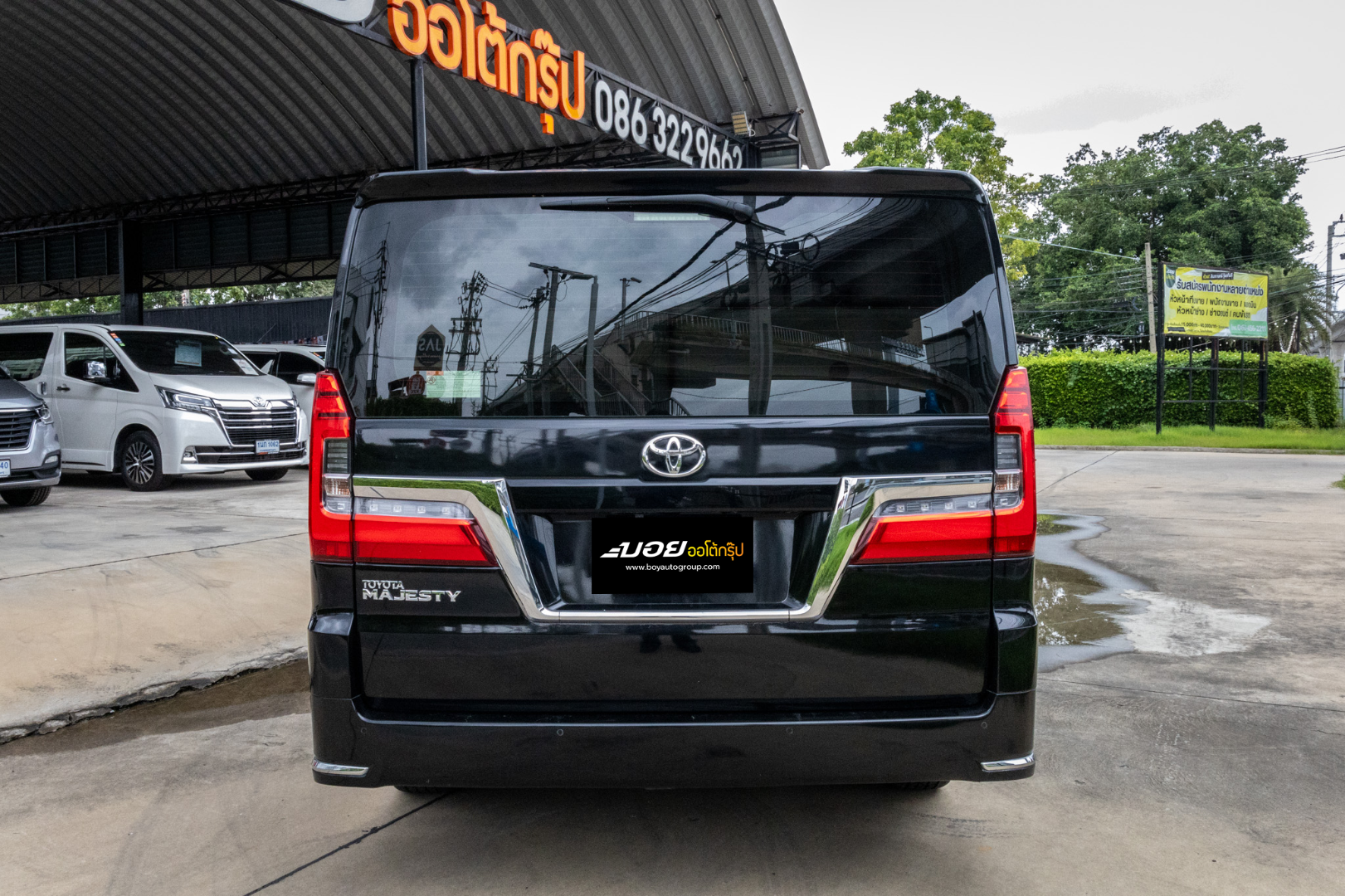 TOYOTA MAJESTY 2.8 PREMIUM (RA3203)