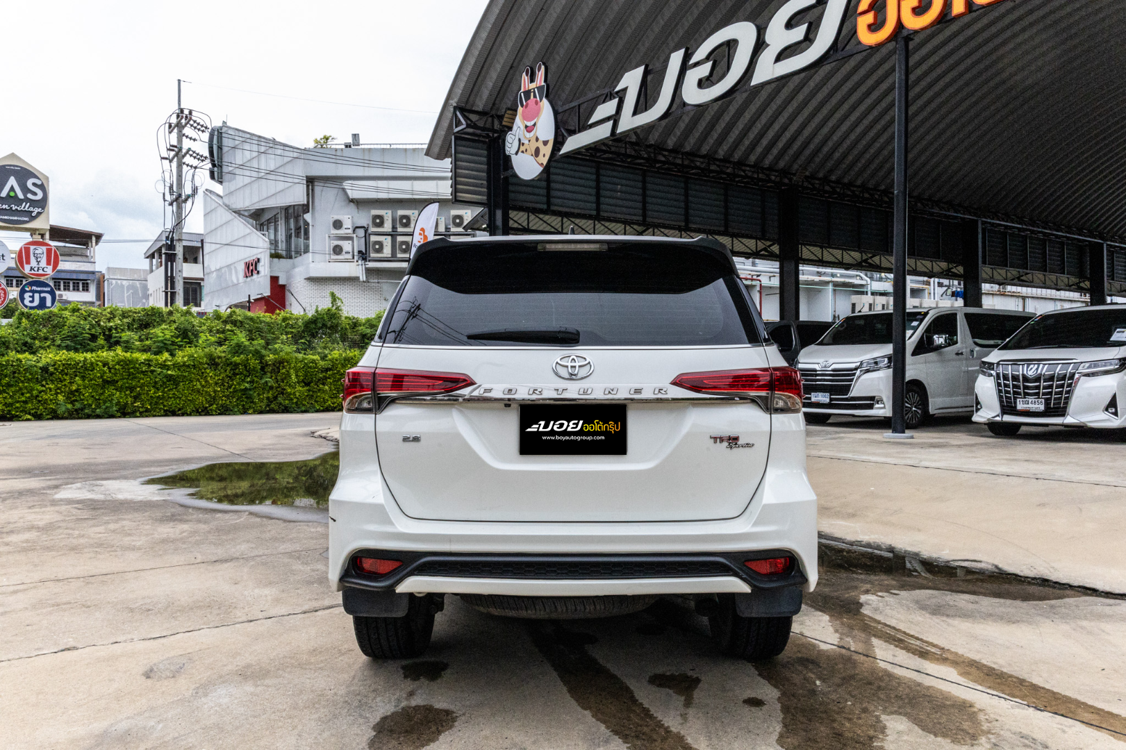 TOYOTA FORTUNER (RA3201)