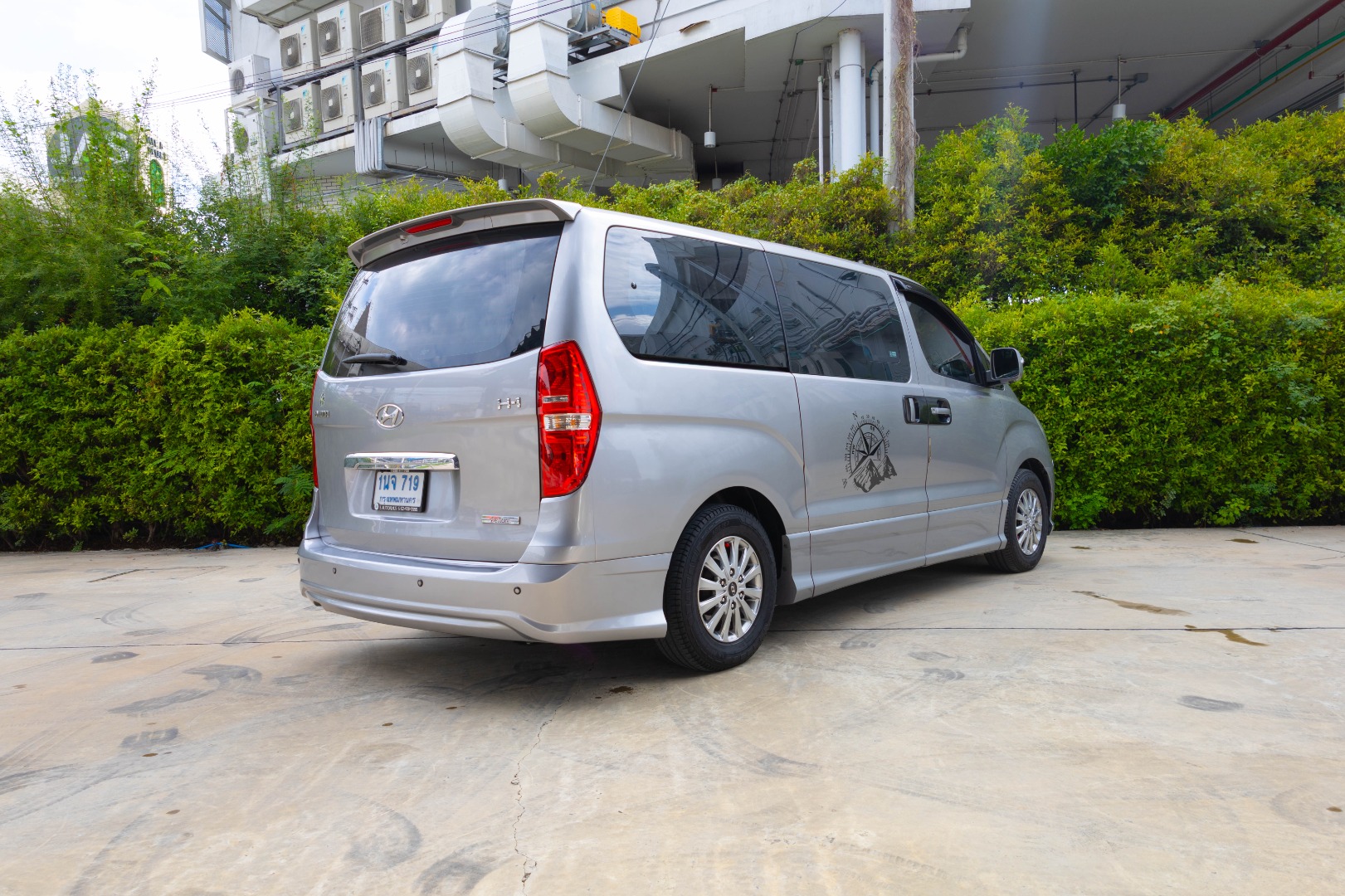 HYUNDAI H1 2.5 DELUXE (11ที่นั่ง) (RA3219)