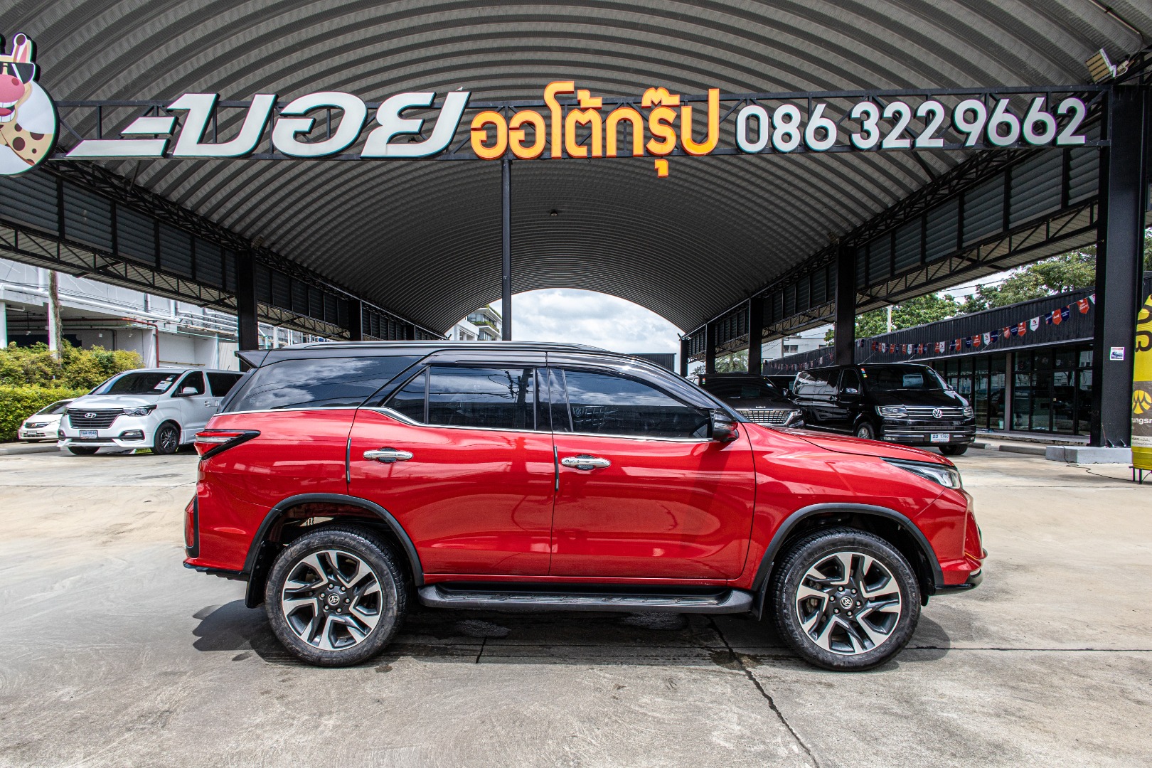 TOYOTA FORTUNER 2.4 LEGENDER (2WD) (RA3228)