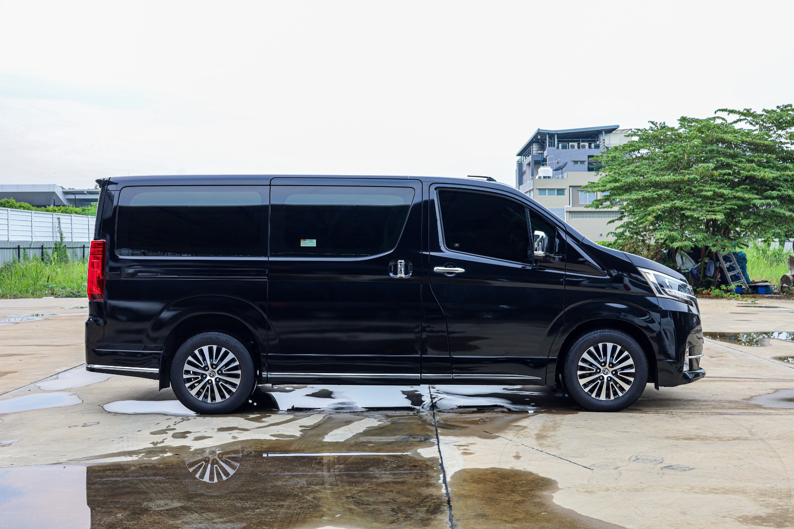 TOYOTA MAJESTY 2.8 GRANDE (RA3239)