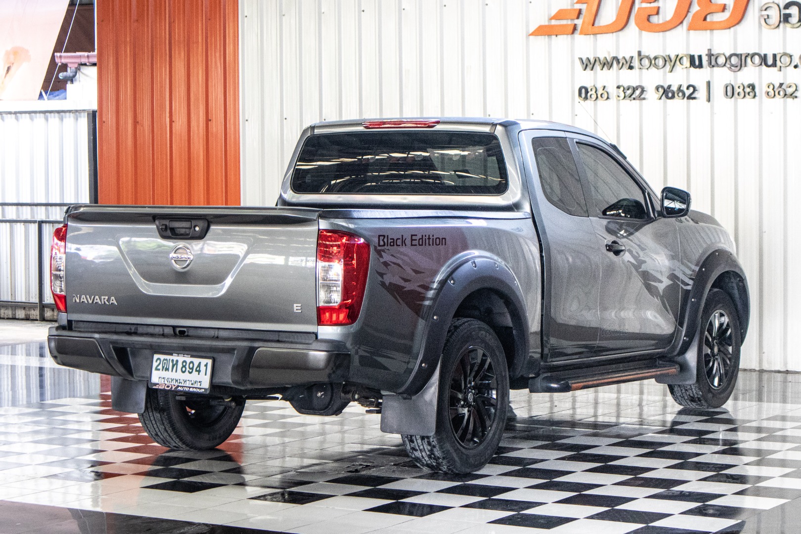 NISSAN NAVARA CAB 2.5 EL CALIBRE BLACK EDITION (MB1639)