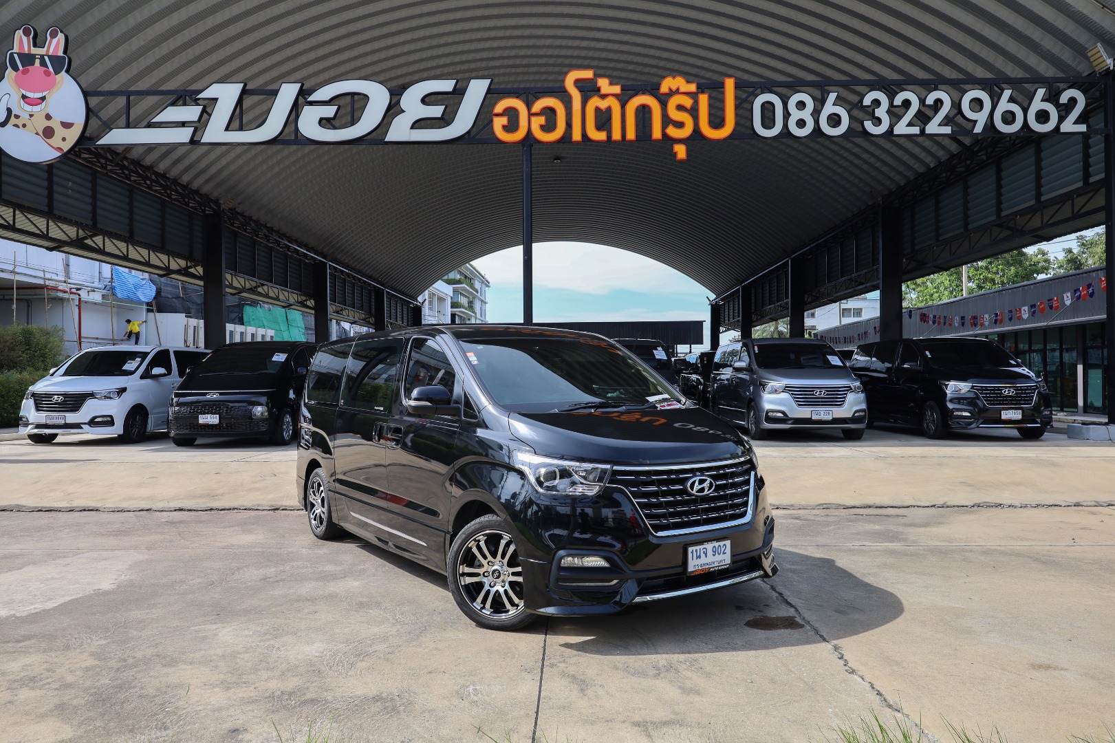 HYUNDAI H1 2.5 ELITE NS (11ที่นั่ง) กระจังหน้านอน (RA3229)