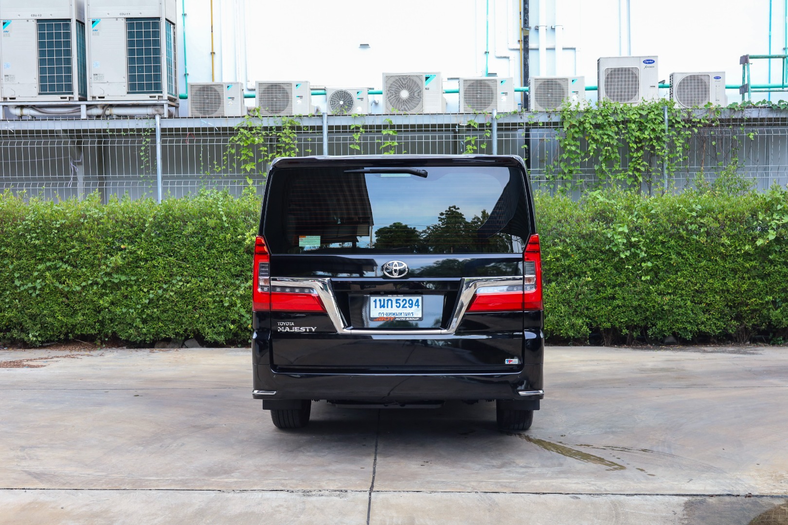 TOYOTA MAJESTY 2.8 PREMIUM (RA3222)