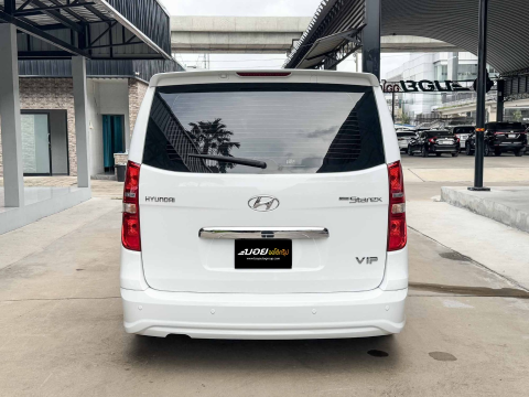 HYUNDAI H1 2.5 GRAND STAREX VIP (7ที่นั่ง) (A2677)