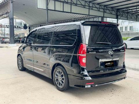 H1 2.5 GRAND STAREX VIP (7ที่นั่ง) (A2681)