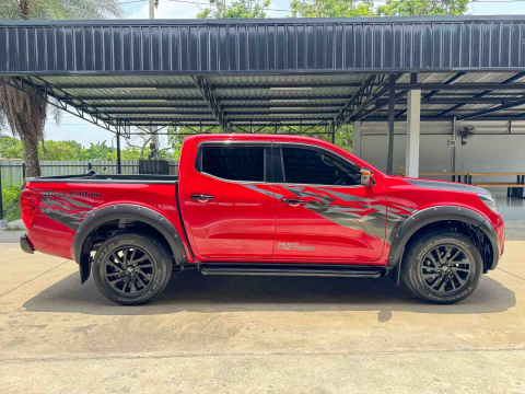 NISSAN NAVARA NP 300 DOUBLE CAB CALIBRE 2.5 EL BLACK EDITION 2 (B1528)