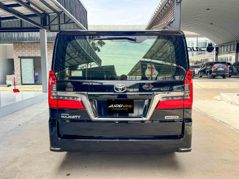 TOYOTA MAJESTY 2.8 GRANDE (A2733)